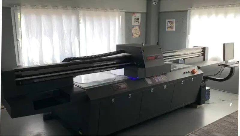 Impressora uv flatbed